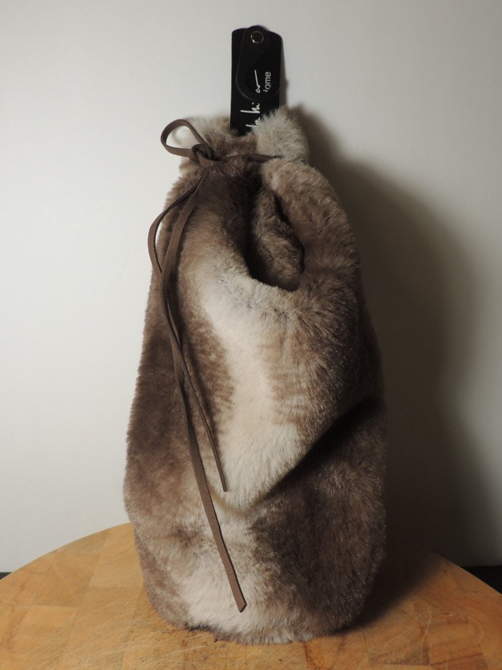 Nicole Miller Home Faux Fur Wine Bottle Tote Carrier New